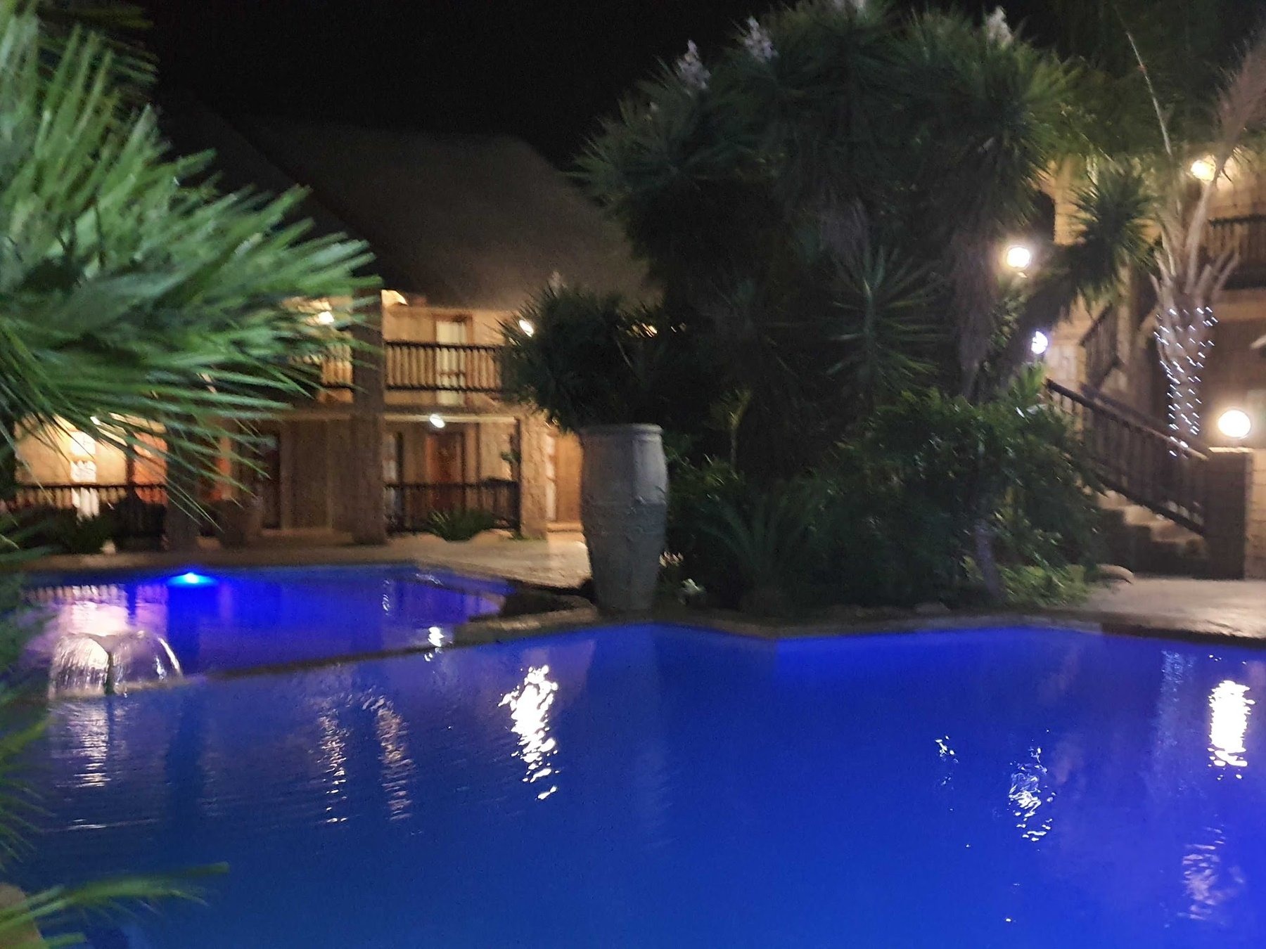 Bushmans Rock Country Lodge — photo 4