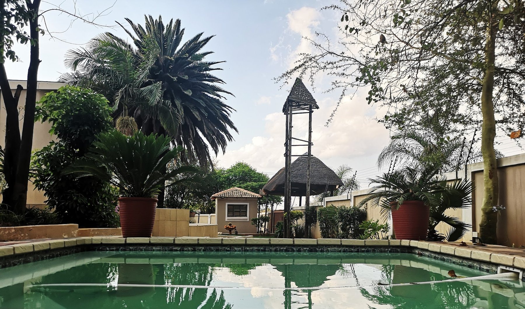 Catwalk Lodge — photo 2