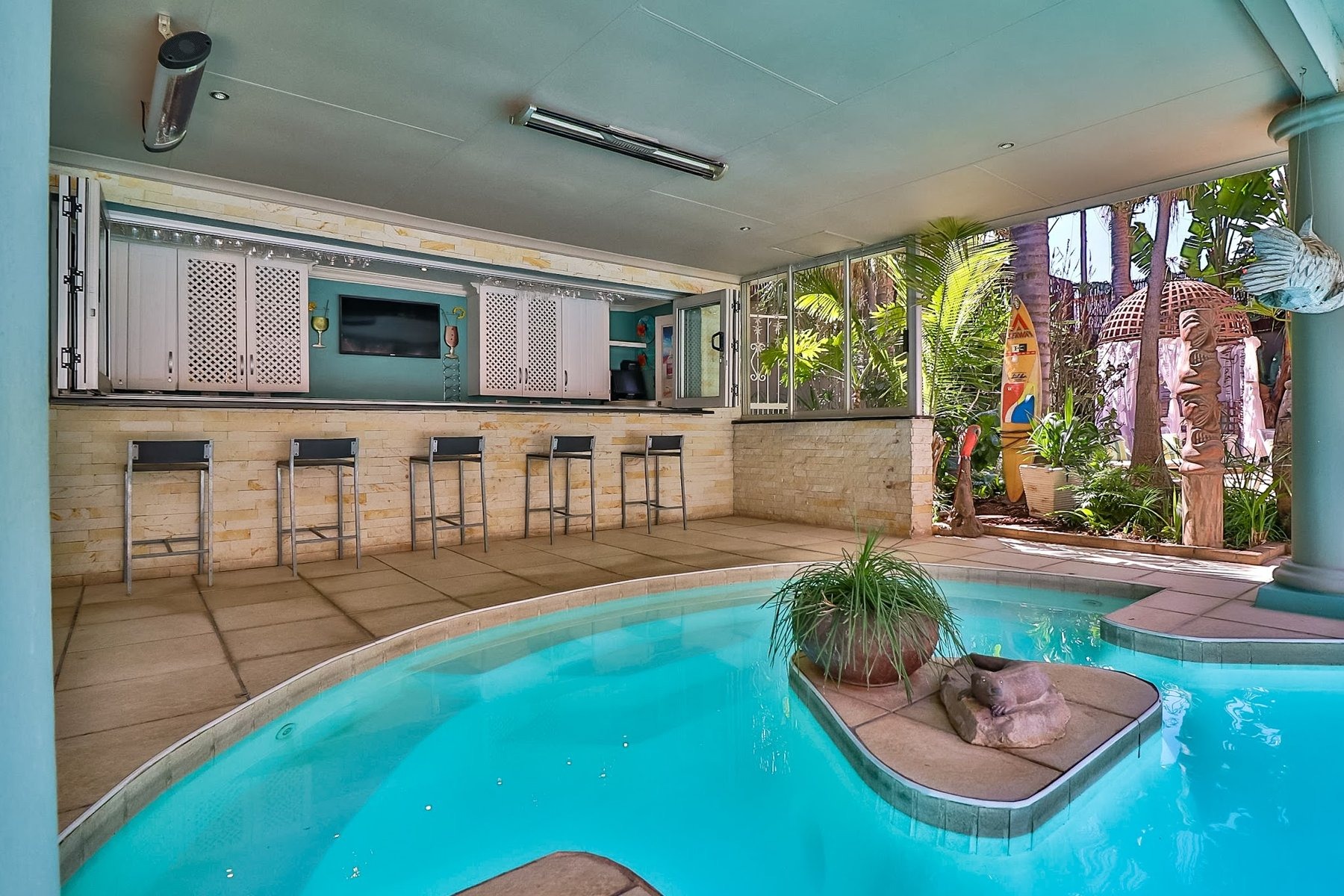 Club Cocomo — photo 4