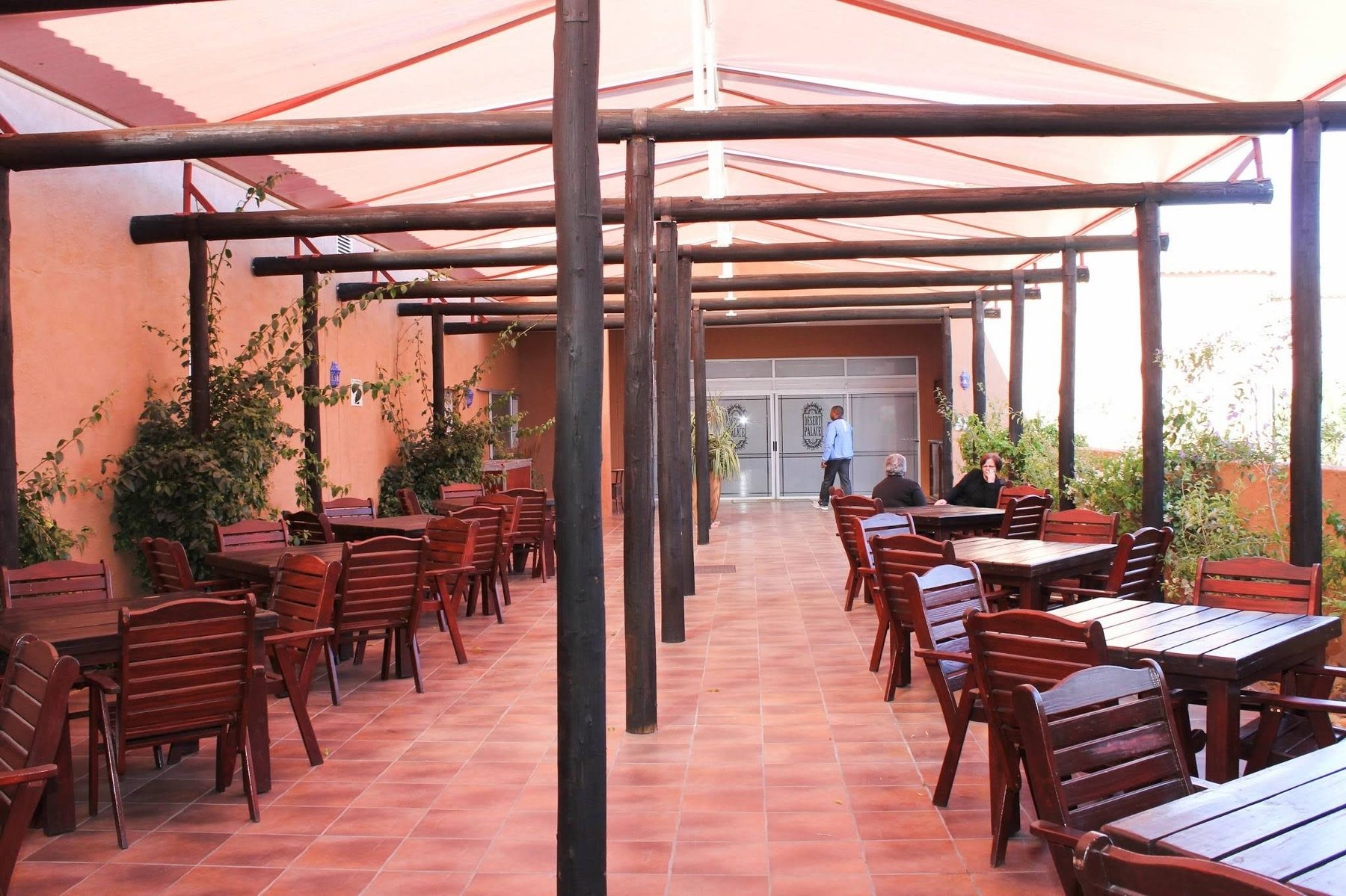 Desert Palace Hotel — photo 3