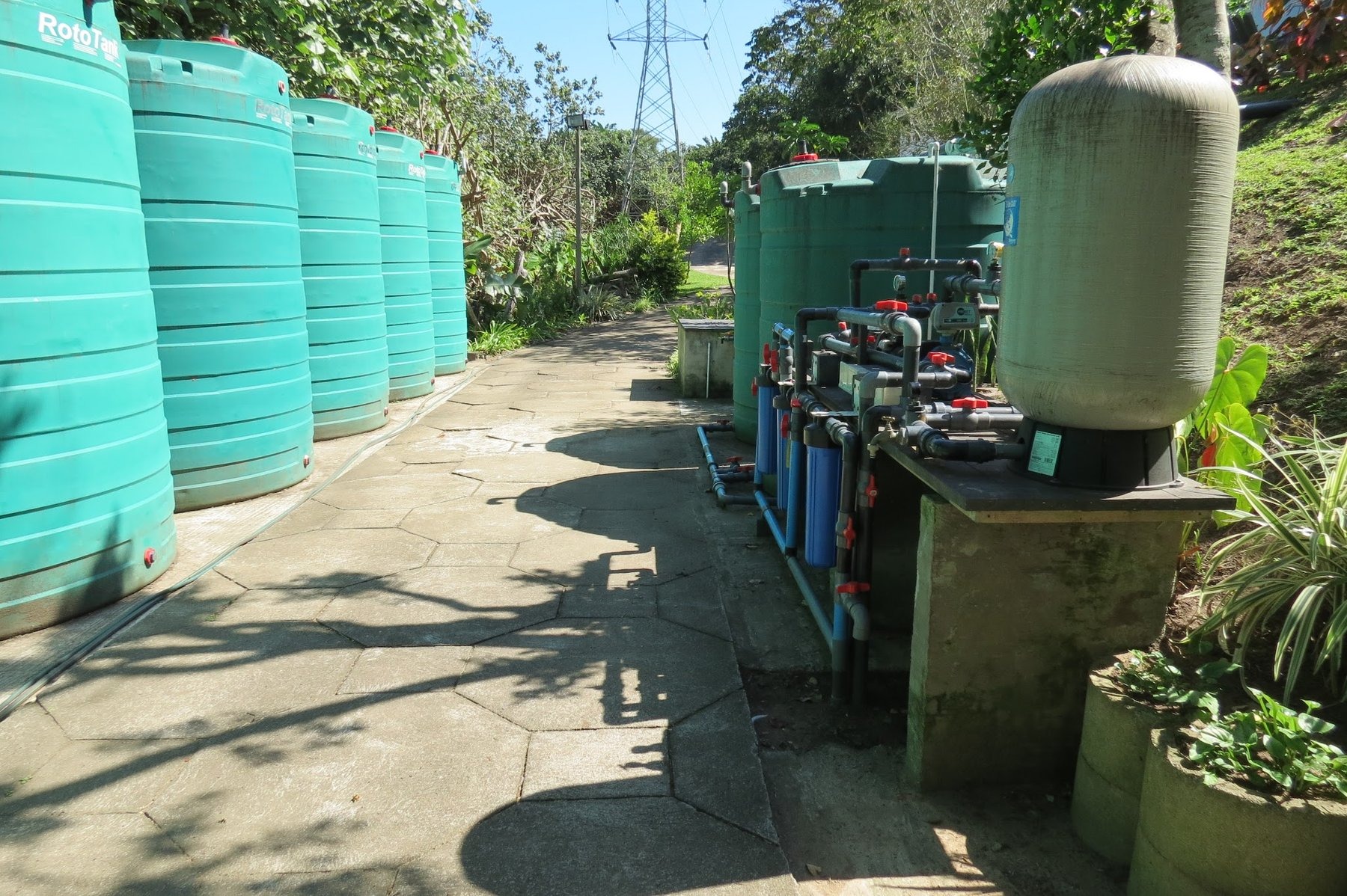 Dieu Donnee River Lodge — photo 2