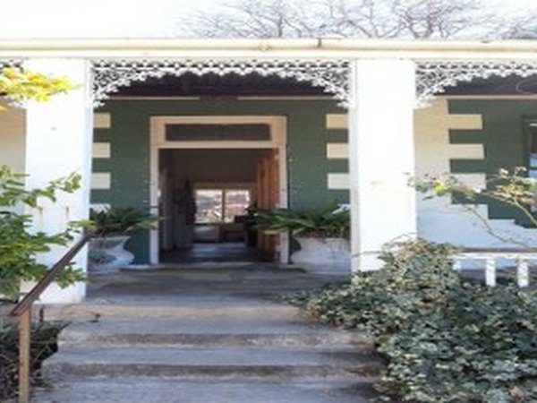 Green Acorn Guest House