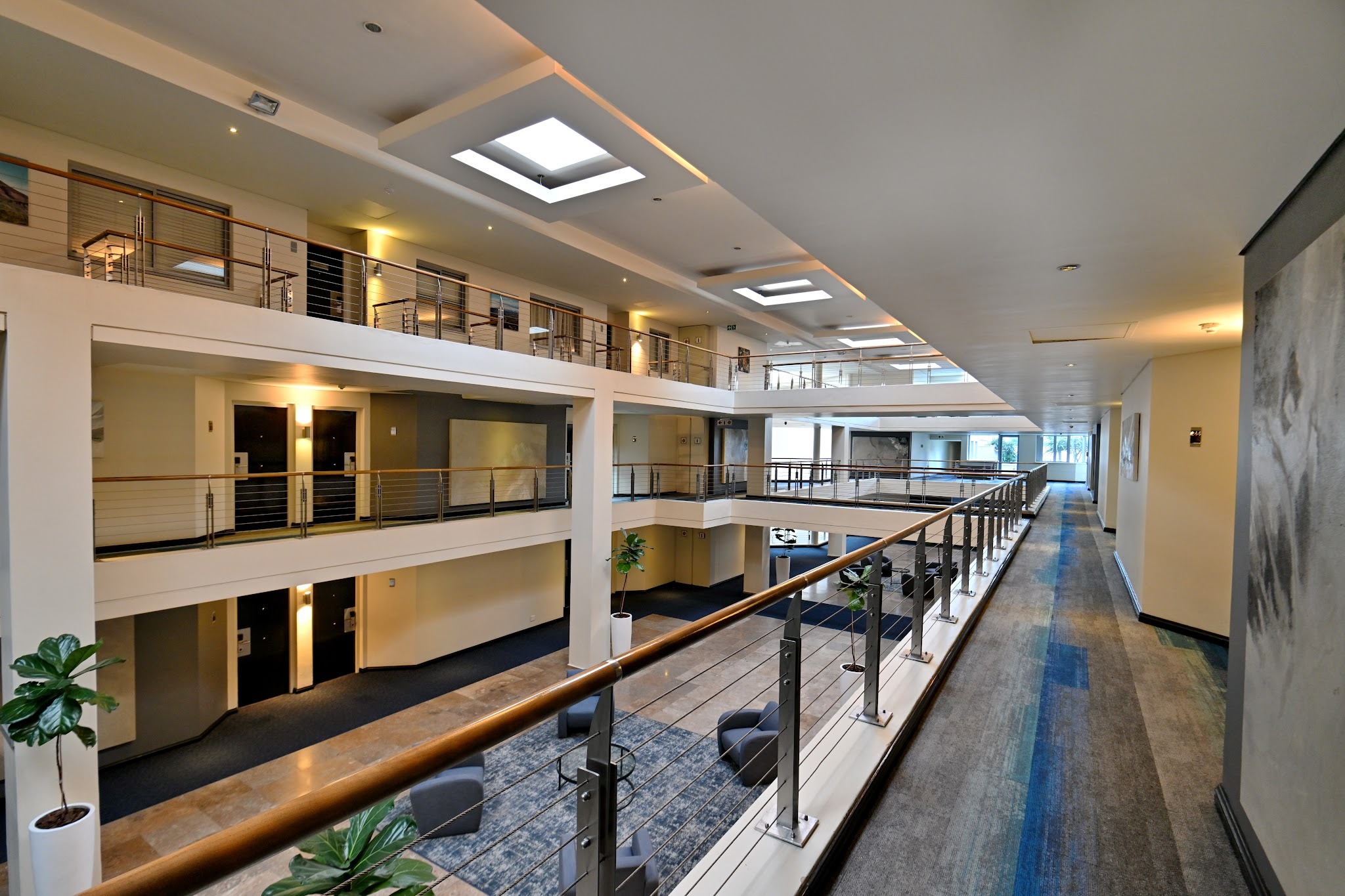 Lagoon Beach Hotel & Spa — photo 5