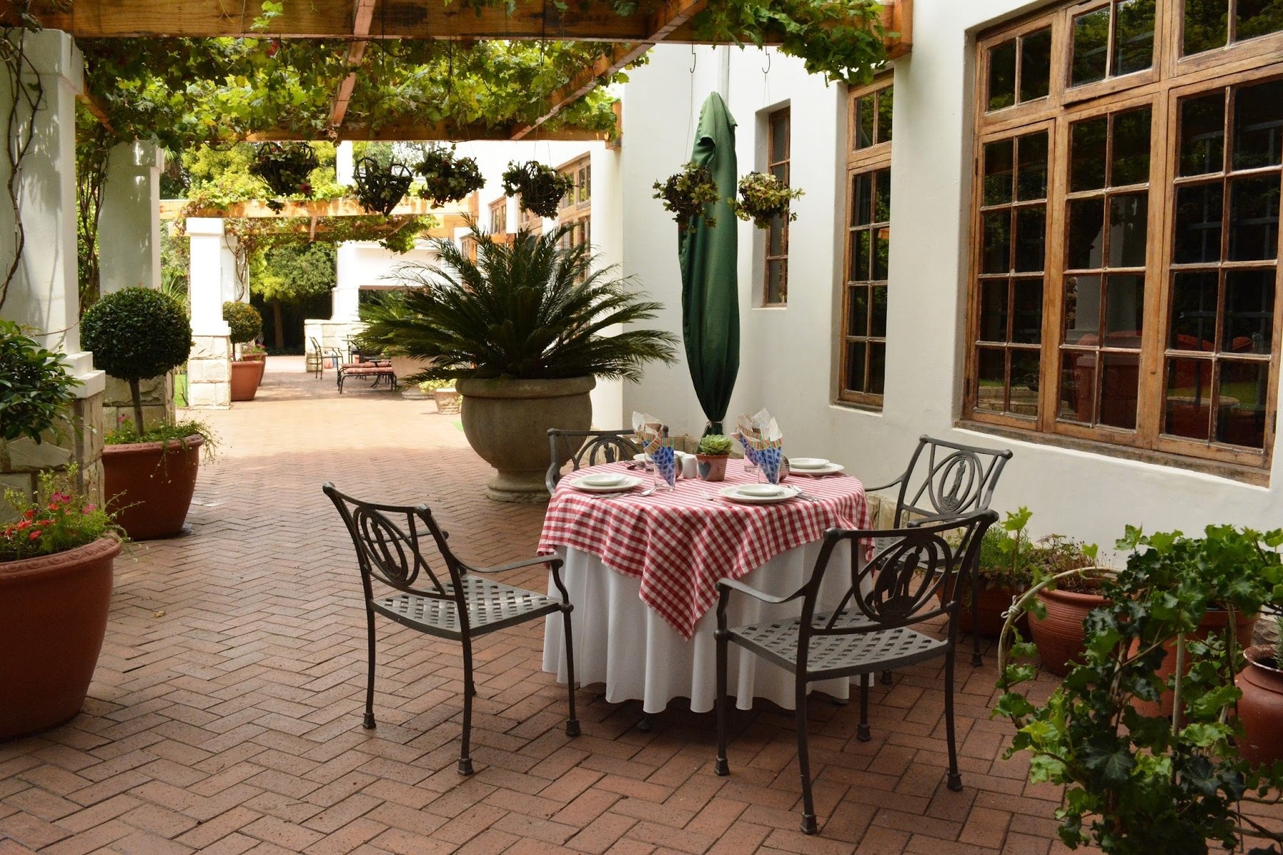 Le Chateau Guesthouse — photo 4