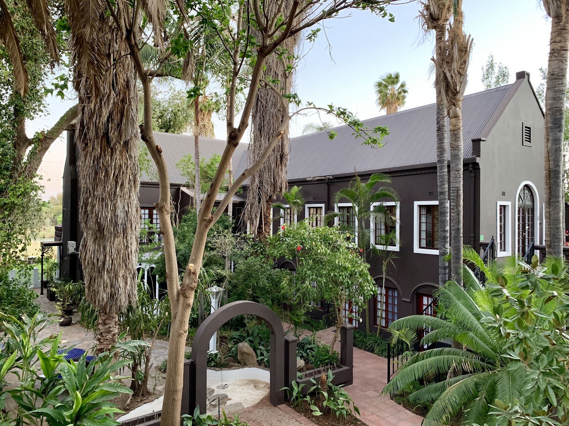 Le Must River Residence — photo 2