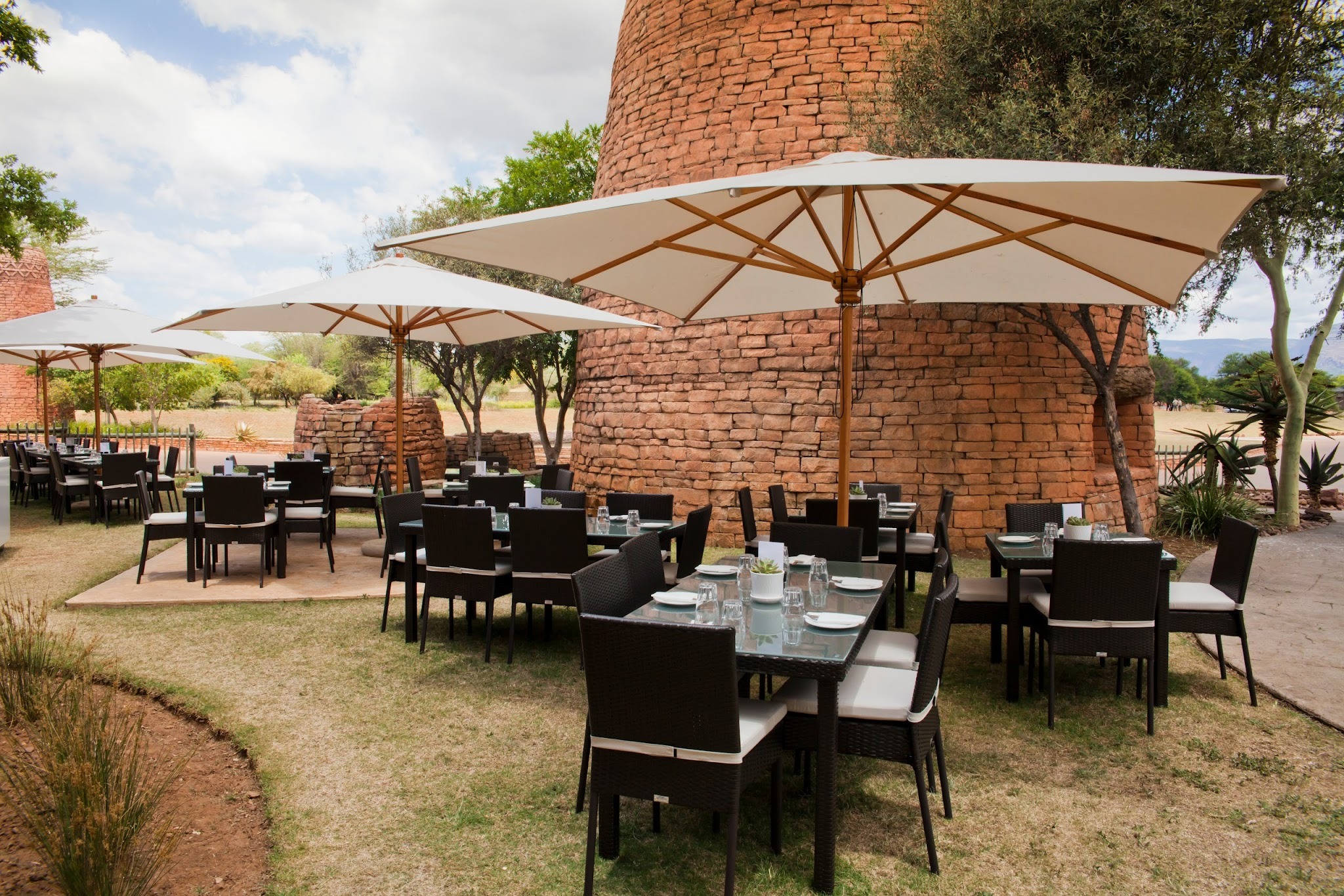 Legend Golf & Safari Resort Limpopo  Capacity — photo 3