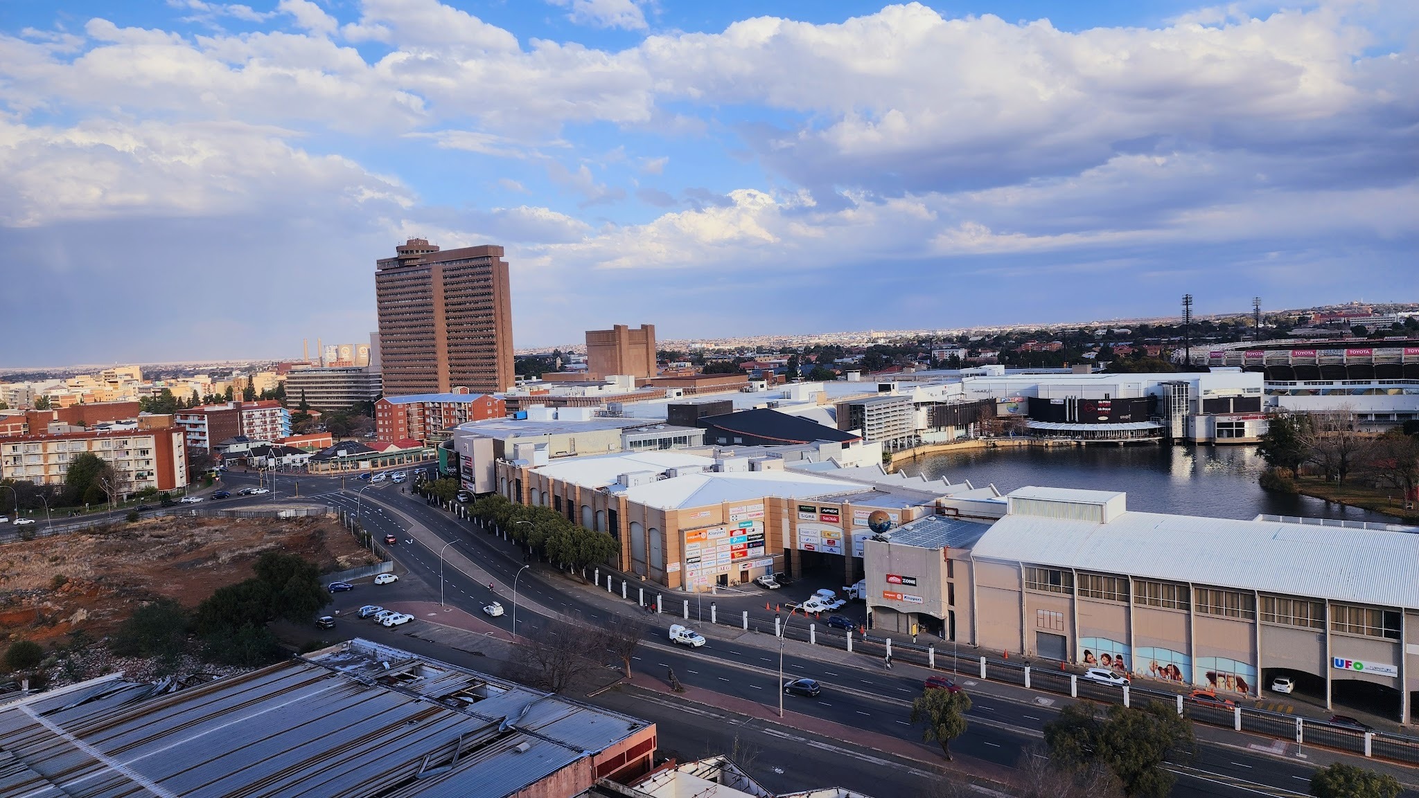 Loch Logan Waterfront Conference Centre — photo 4