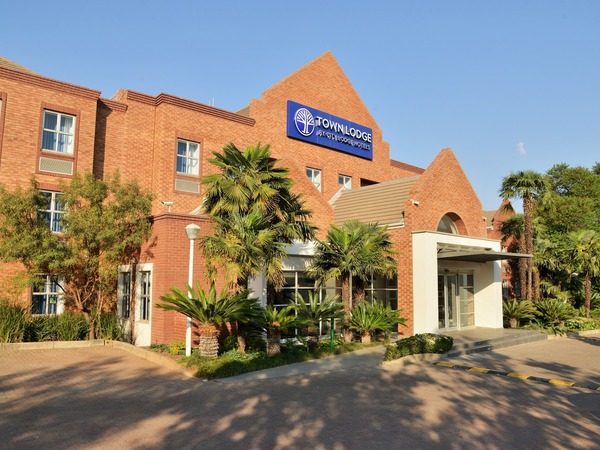 Lombardy Estate Boutique Hotel