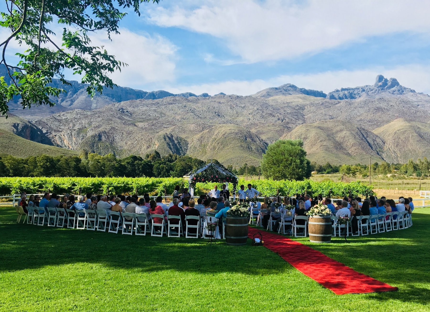 Oaksrest Vineyards Guest Farm — photo 5