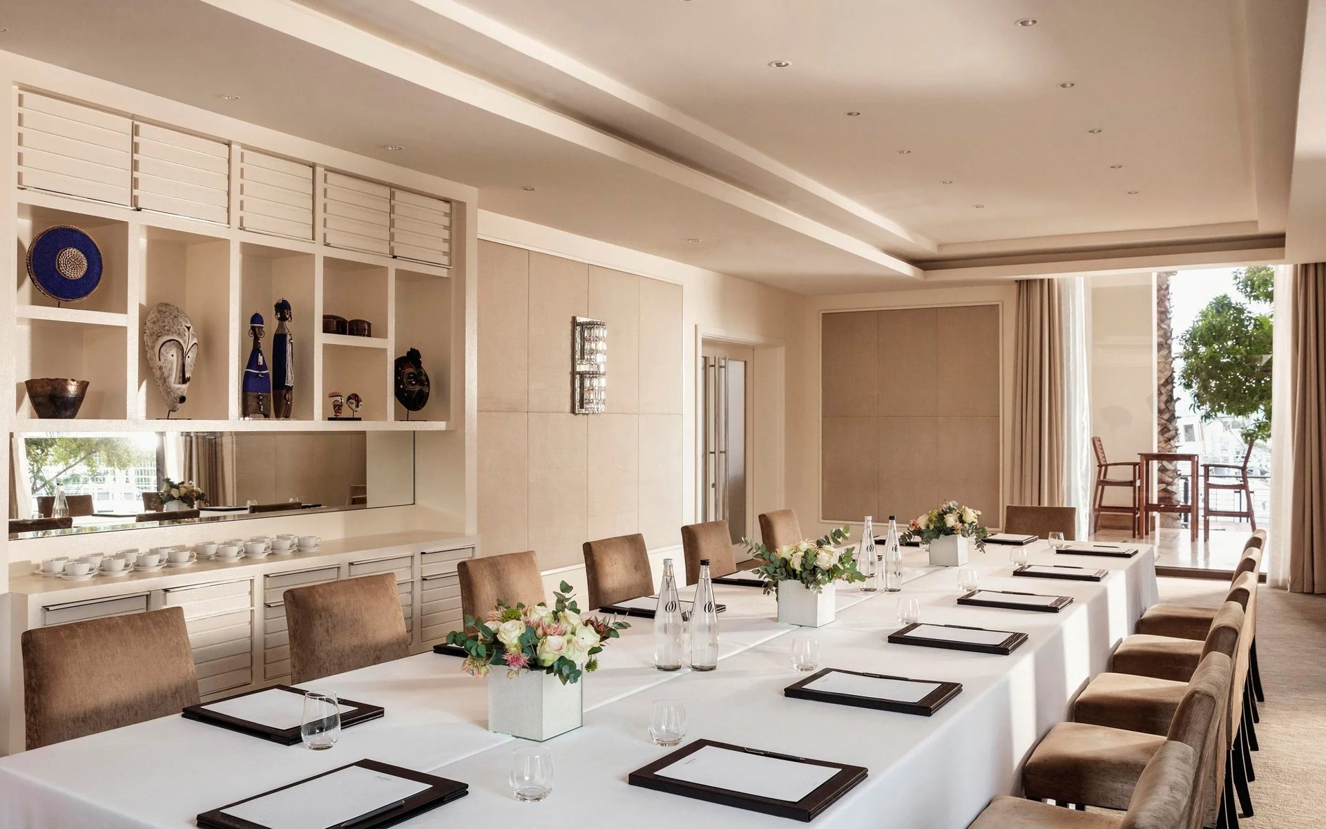 Premier Hotel ELICC — photo 4