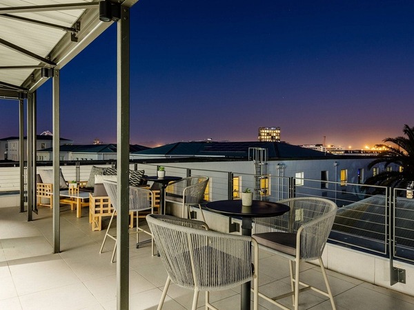 Protea Hotel By Marriott Cape Town Breakwater Lodge