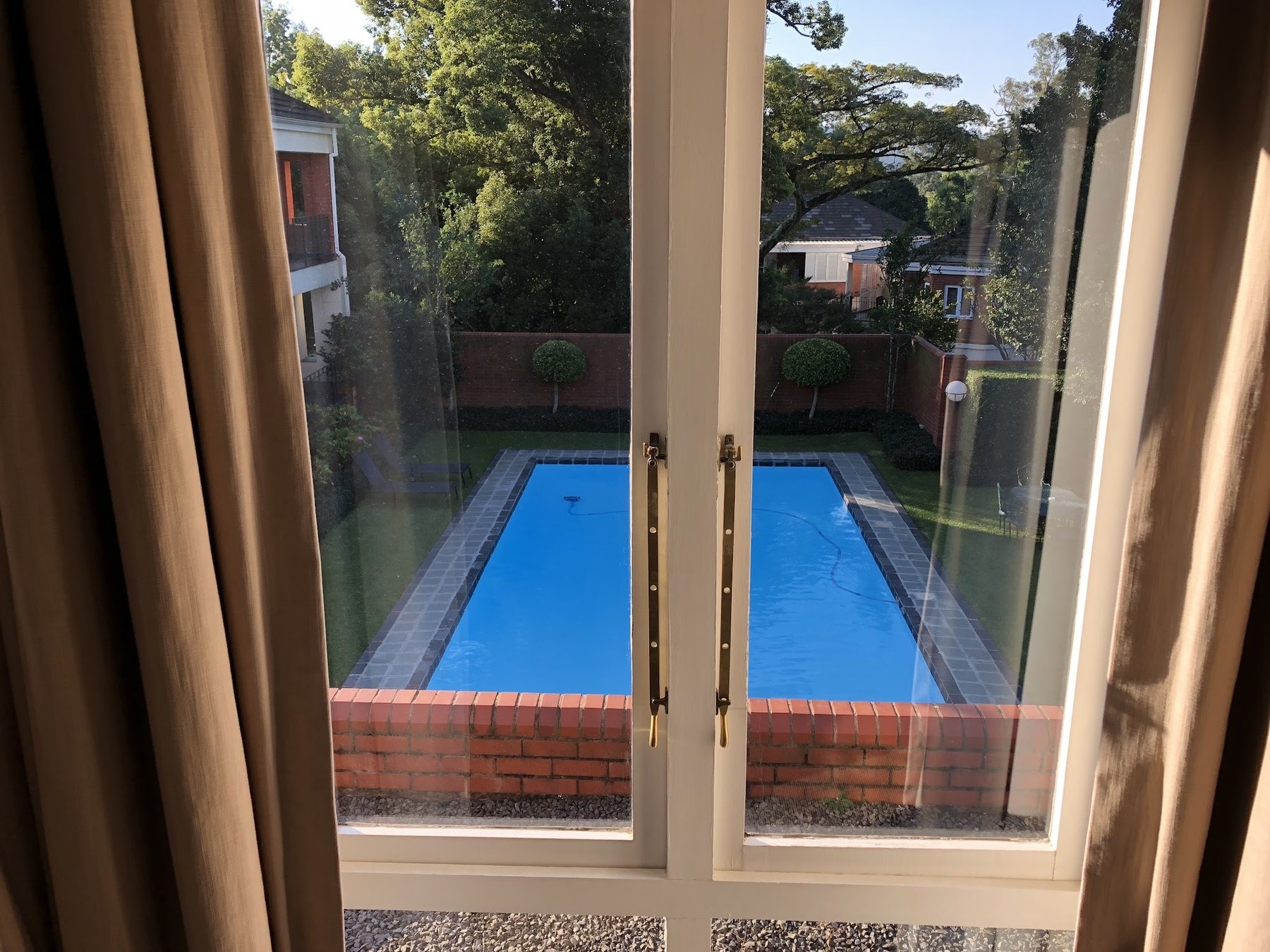 Redlands Hotel — photo 2