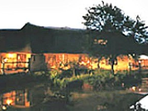 Roy's Lodge &amp; Safaris