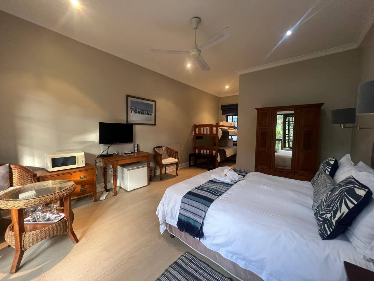 Sir Roys Guest House — photo 3