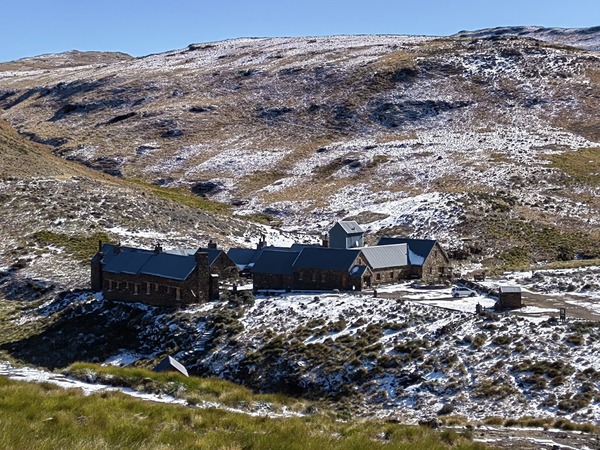 Tenahead Mountain Lodge