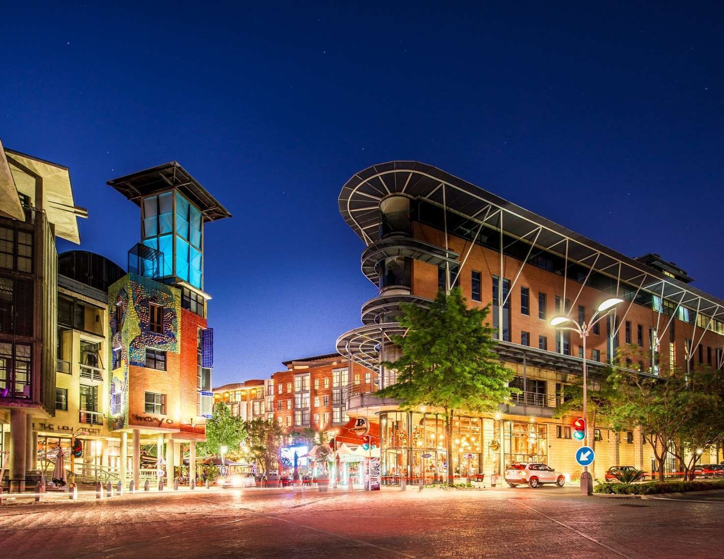 The Capital Melrose — photo 2