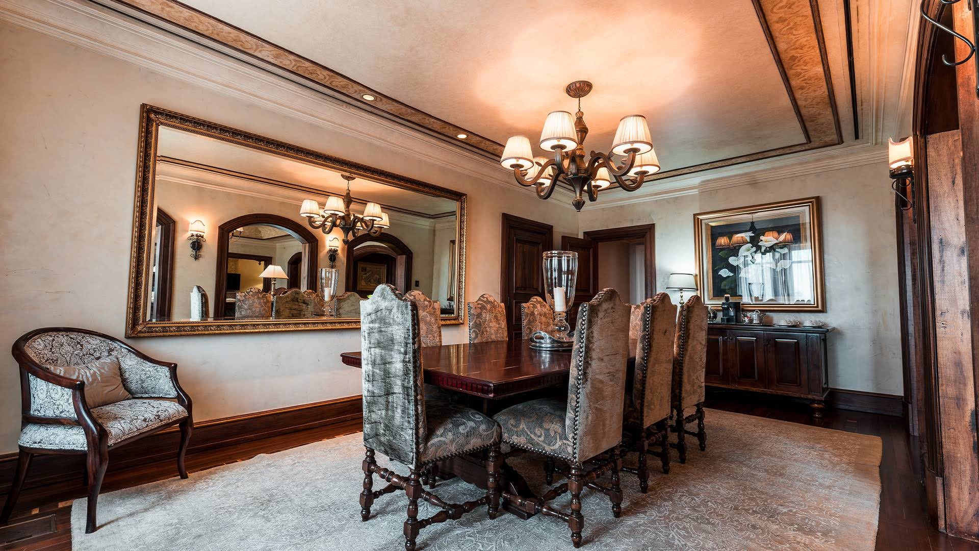 The Palazzo Hotel — photo 5