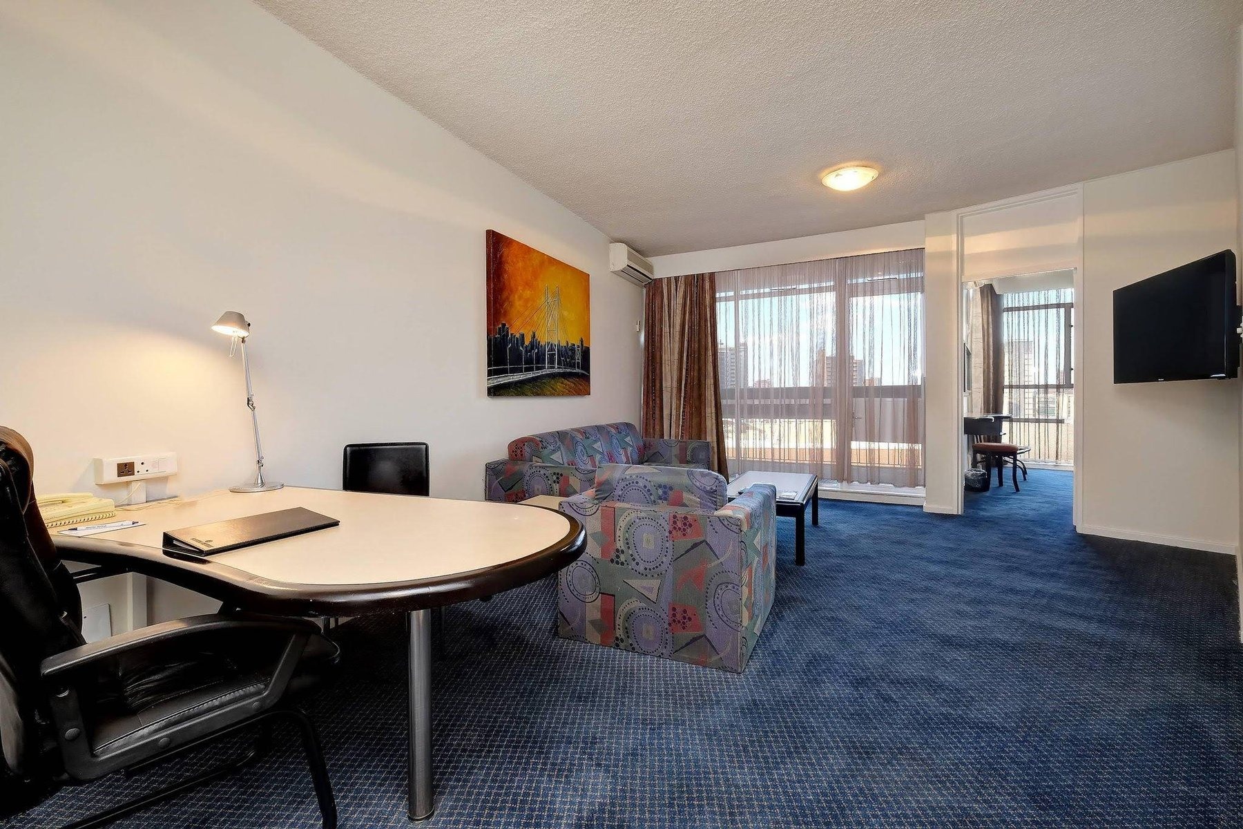 The Parktonian All Suite Hotel — photo 3