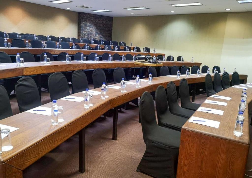 The Venue Country Hotel & Spa - Large conference room