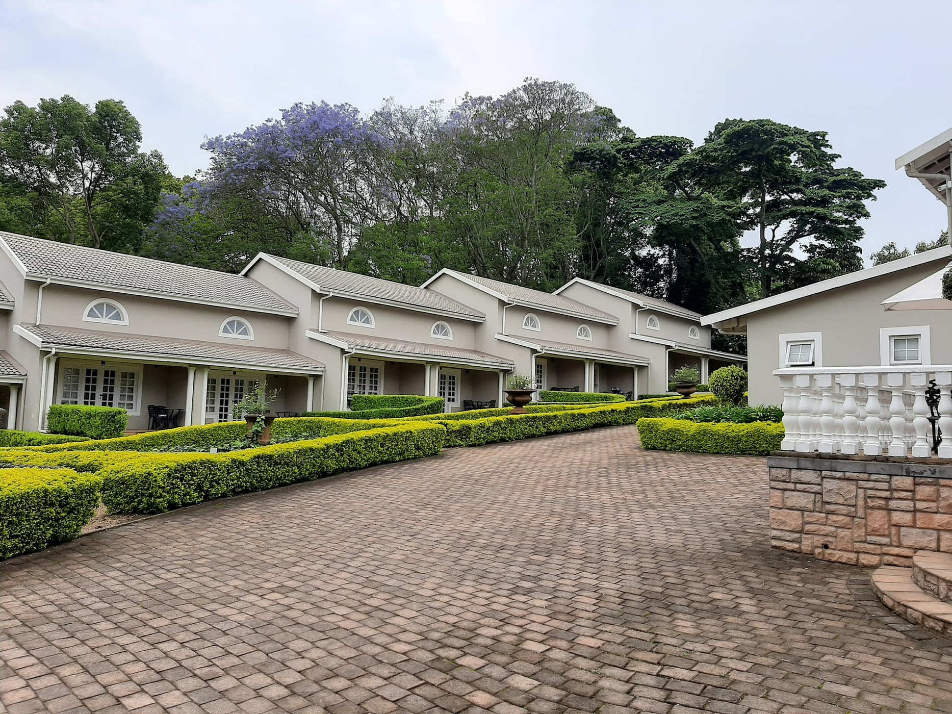 Valley Lodge — photo 5