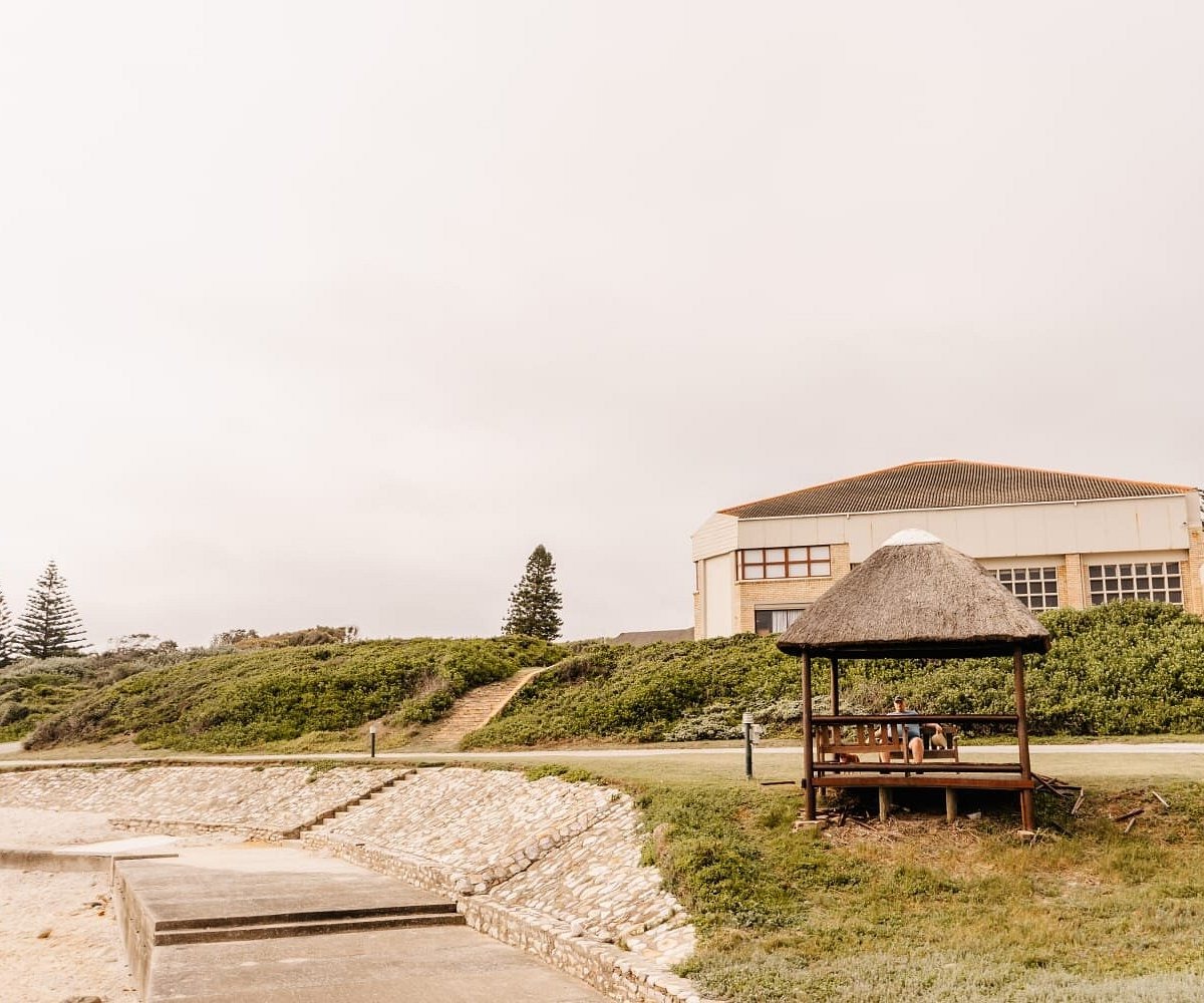 Willows Lodge — photo 3